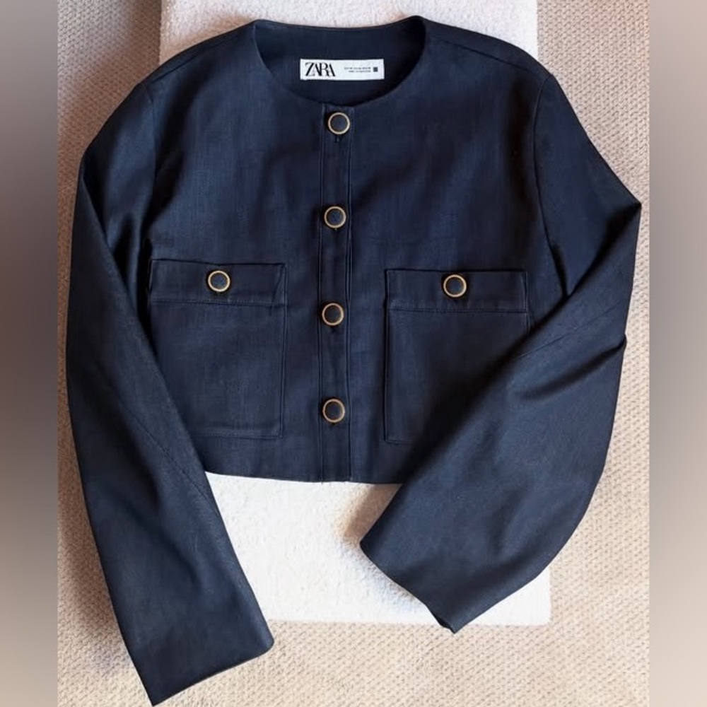 Zara Women's Denim Cropped Blazer with Gold Accents/ Size small